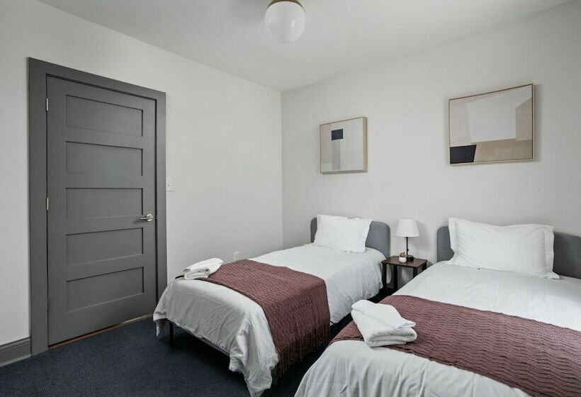 Modern Architect S Duplex By Cozysuites