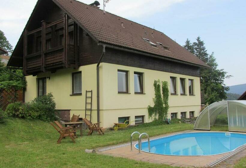 ペンション Dum Eva