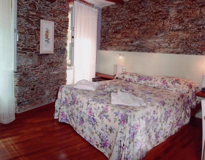 بنسيون L'ancora