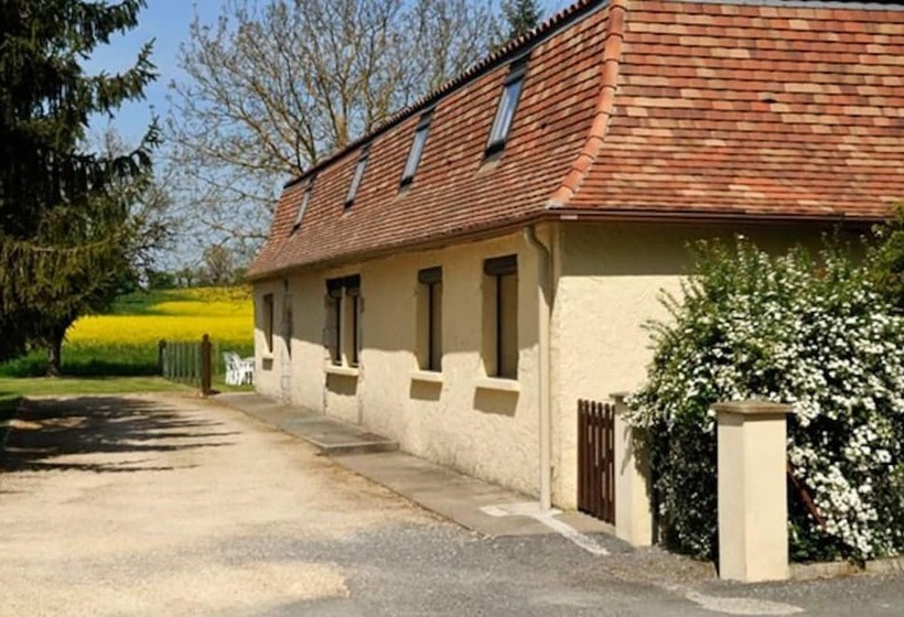 פנסיון Le Noyer