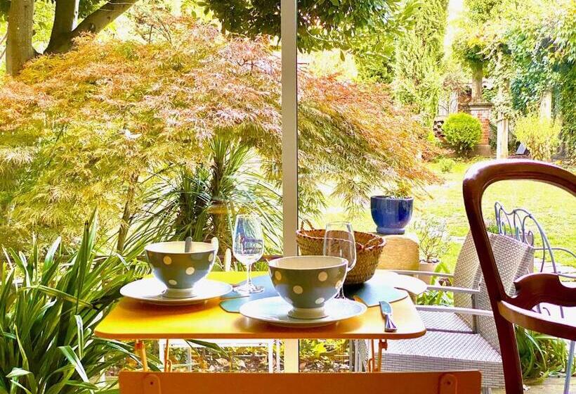 Пансион Le Rez De Jardin Albi