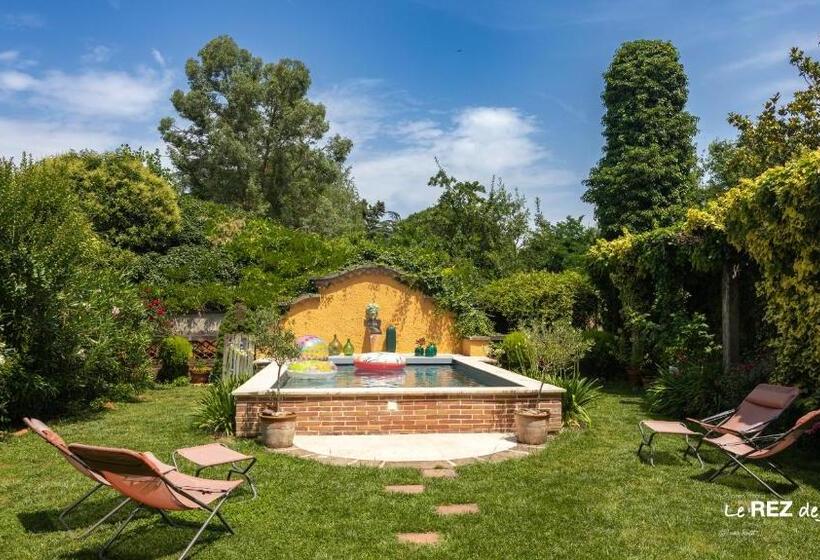 Пансион Le Rez De Jardin Albi