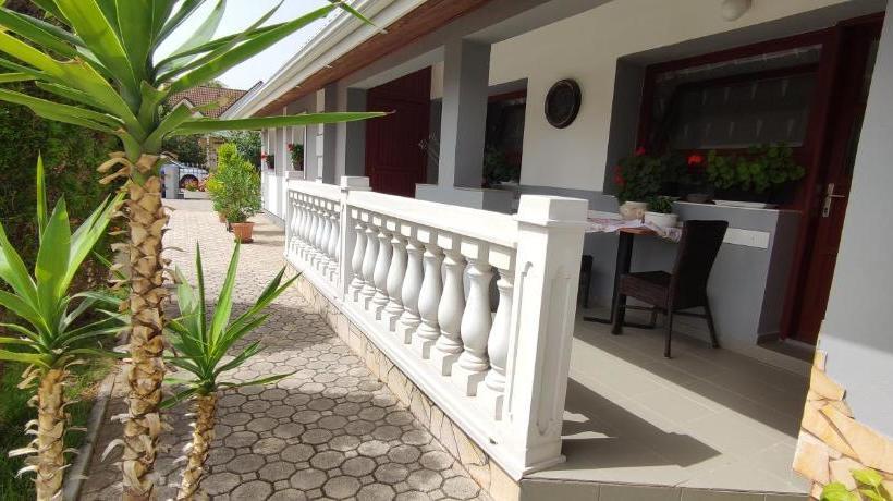 膳宿费 Marica Vendégház