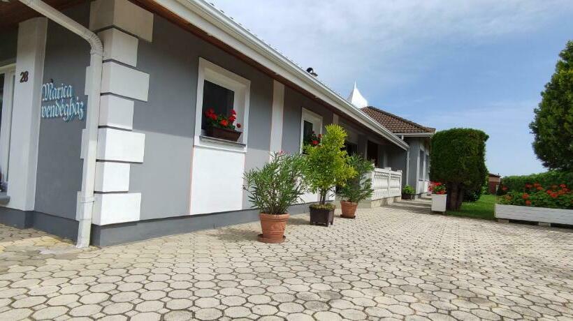 膳宿费 Marica Vendégház