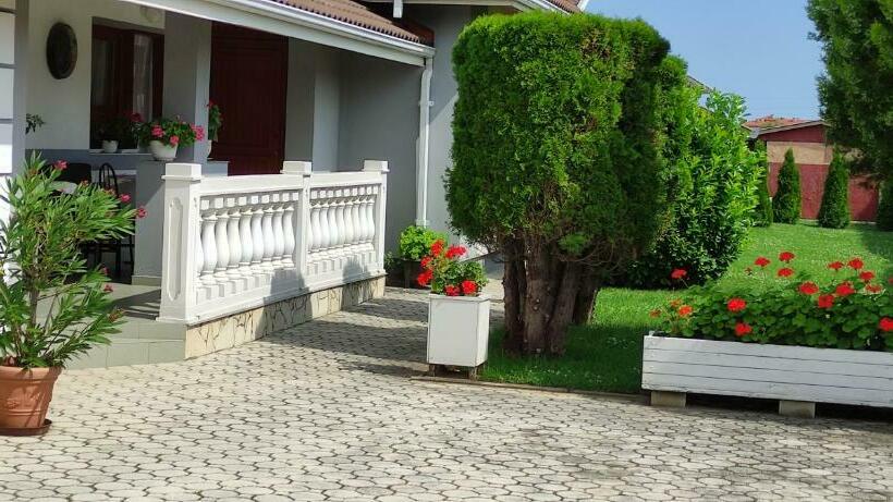 膳宿费 Marica Vendégház