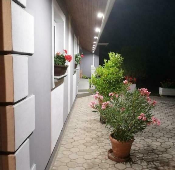 ペンション Marica Vendégház