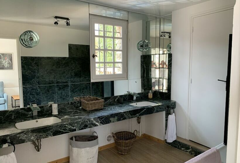 펜션 Mas D En Llinas