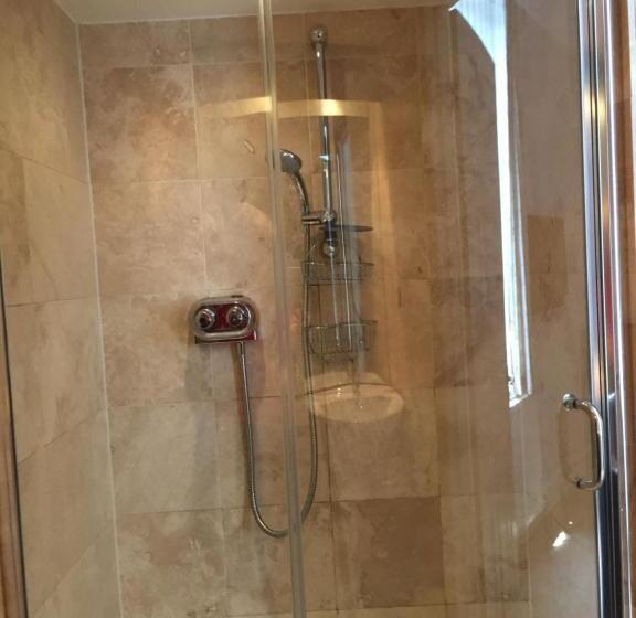 بنسيون Sandpiper House