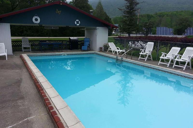 The Chalet Motel, A Travelodge By Wyndham