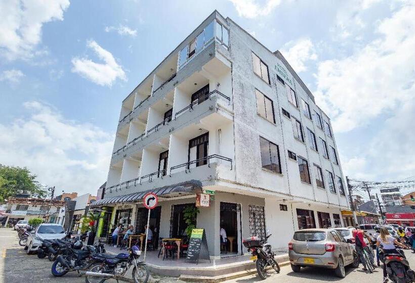 בית מלון כפרי Emberá