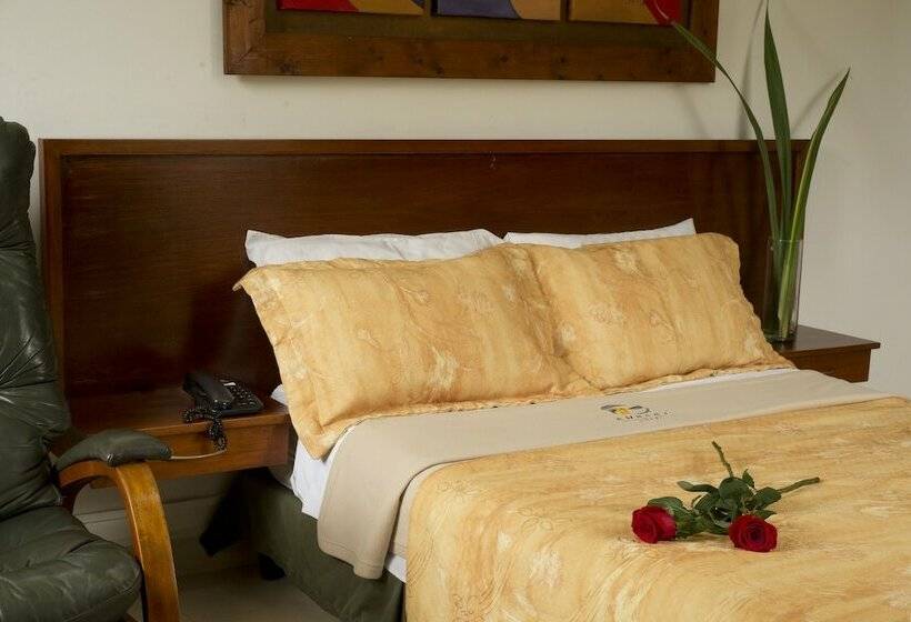 בית מלון כפרי Emberá