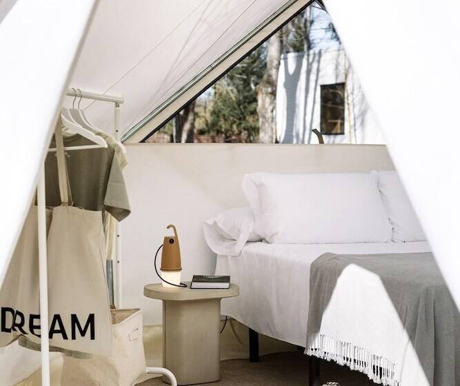 호텔 Wecamp Cala Montgó