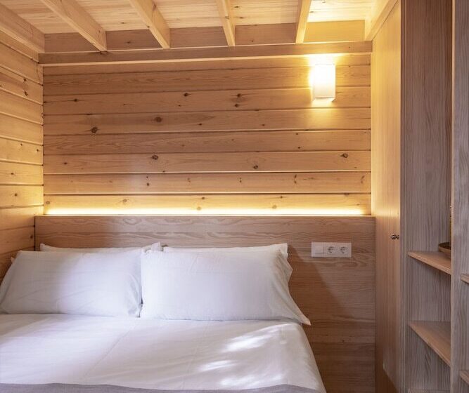 호텔 Wecamp Cala Montgó