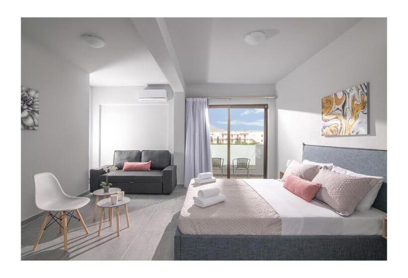 بنسيون Golden Sunlight Hotel By Estia