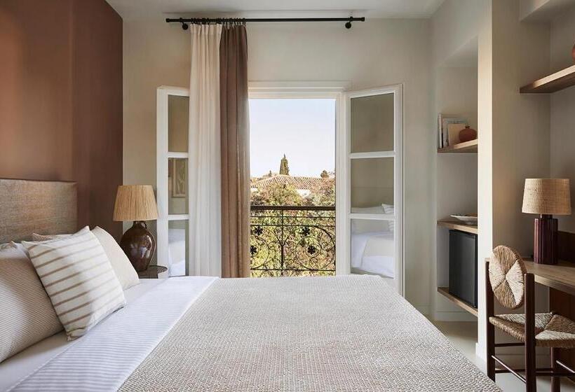 بنسيون Yayaki Spetses