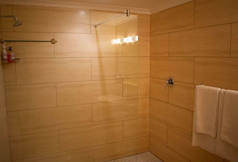 5 Seasons Guest House