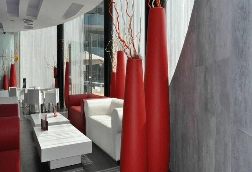 Apolo Suites Rentalmar