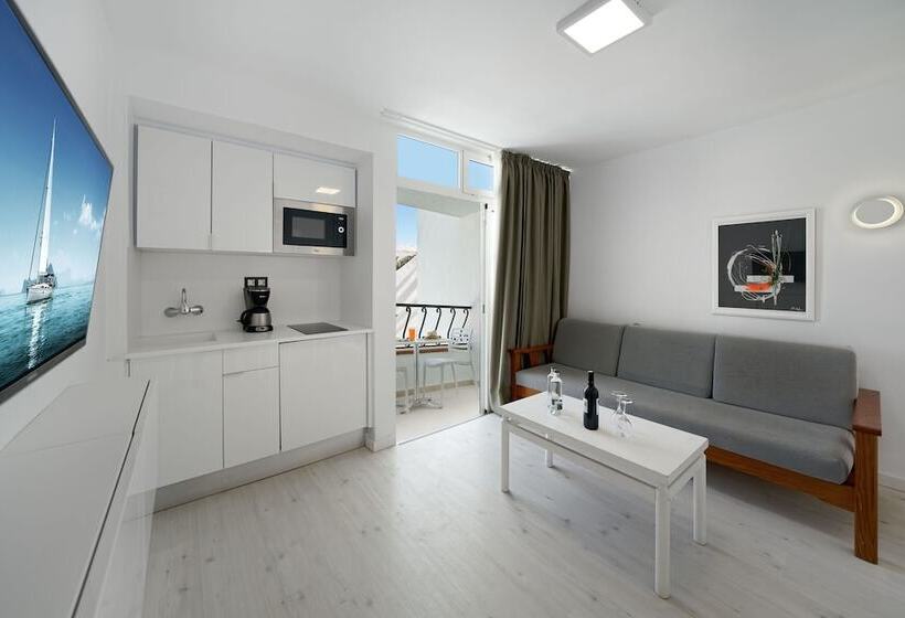 Atlantic Sun Beach - Gay Men Only