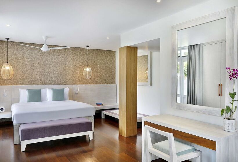 Avani Kalutara Resort