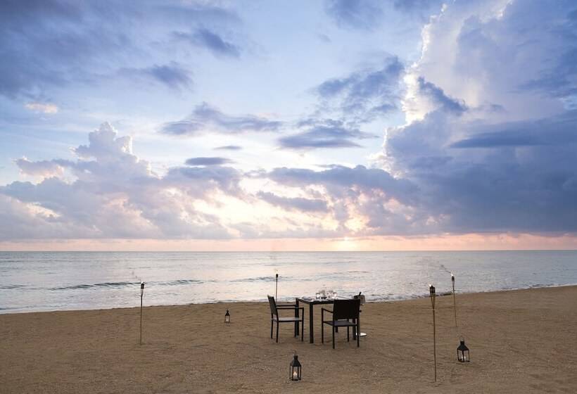 Avani Kalutara Resort