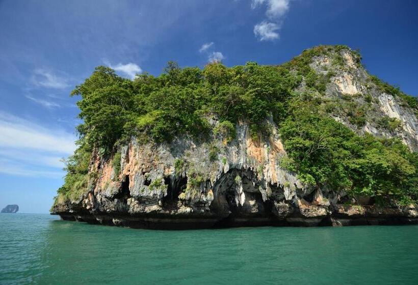 Bhu Nga Thani Resort & Villas Railay