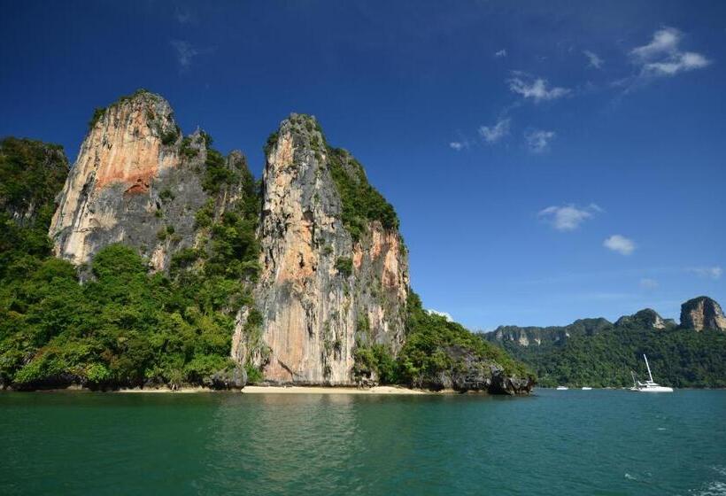 Bhu Nga Thani Resort & Villas Railay
