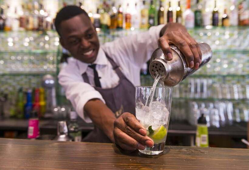 فندق Simon S Town Quayside