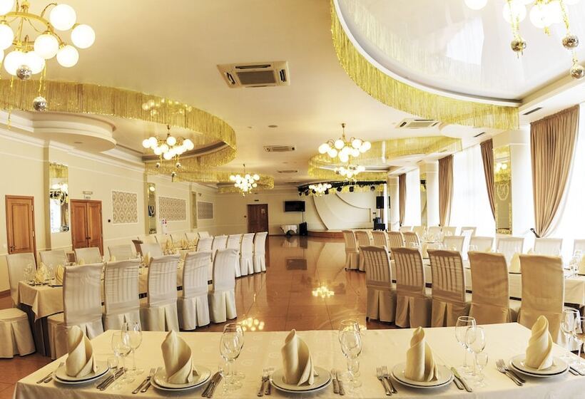 酒店 Amaks Congress