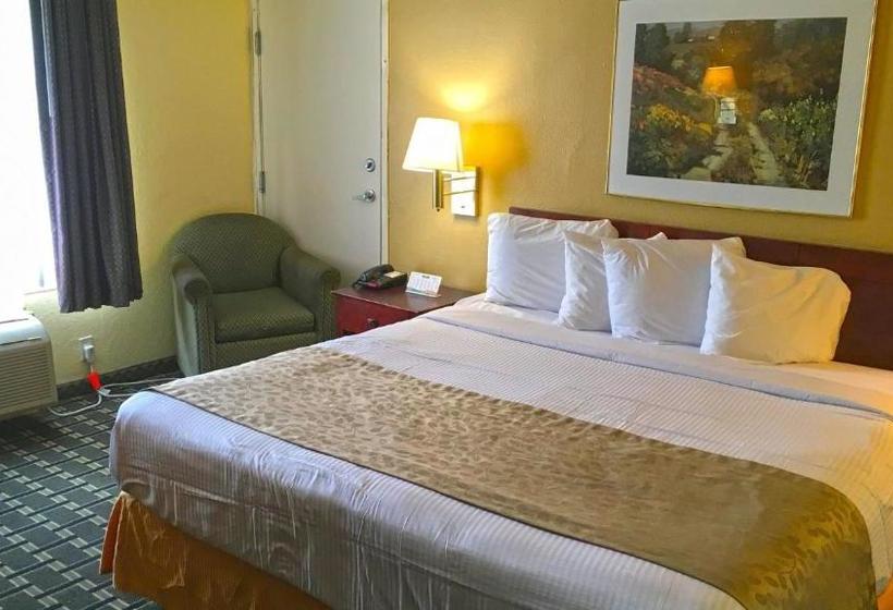 בית מלון כפרי Budgetel Inns & Suites