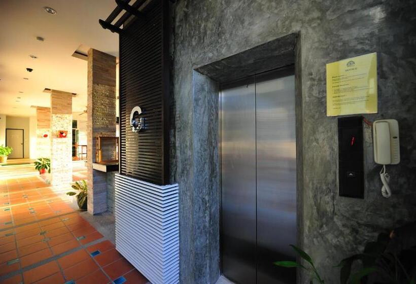 Отель Apk Resort