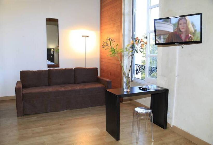 هتل Appart Odalys Le Cheval Blanc