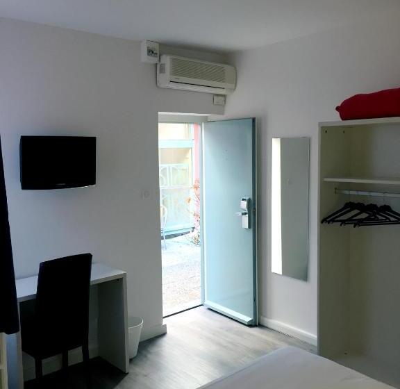 ホテル Au Patio Morand