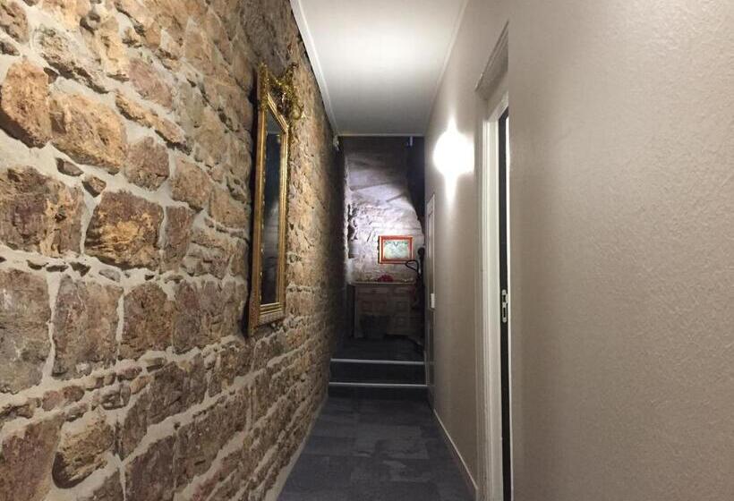 ホテル Au Patio Morand