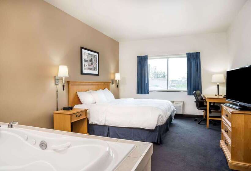 בית מלון כפרי Baymont By Wyndham Indianapolis Northeast