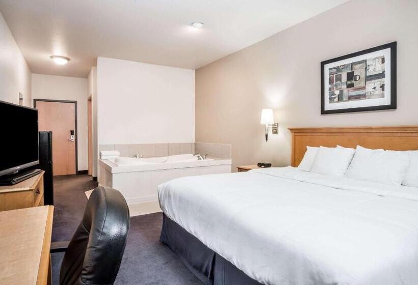 בית מלון כפרי Baymont By Wyndham Indianapolis Northeast