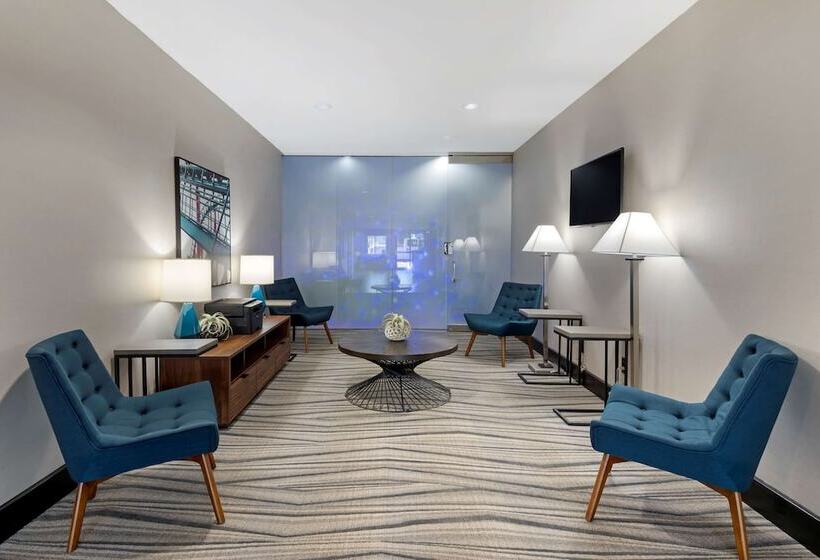 ホテル Best Western Plus Arlington North