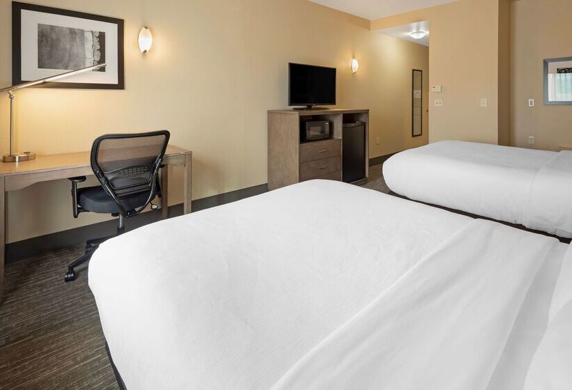 فندق Best Western Plus Chena River Lodge