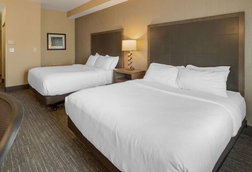 فندق Best Western Plus Chena River Lodge