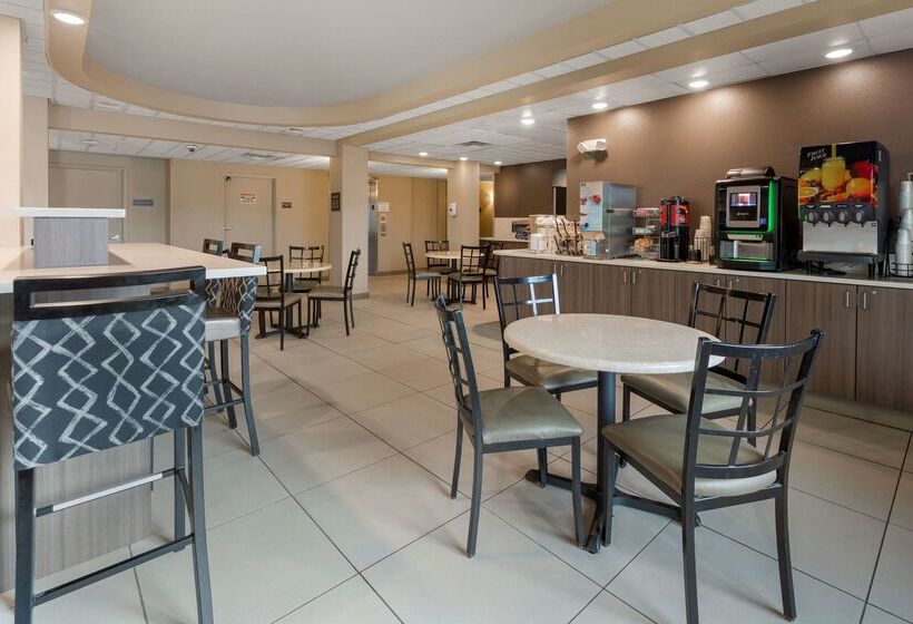 בית מלון כפרי Best Western Plus Chena River Lodge