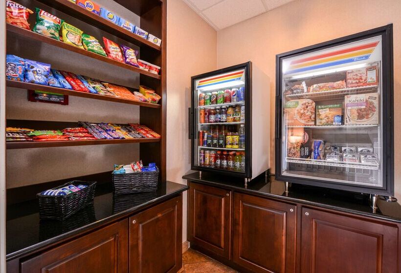 호텔 Best Western Plus Frontier Inn