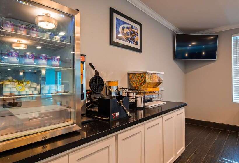 فندق Best Western Visalia