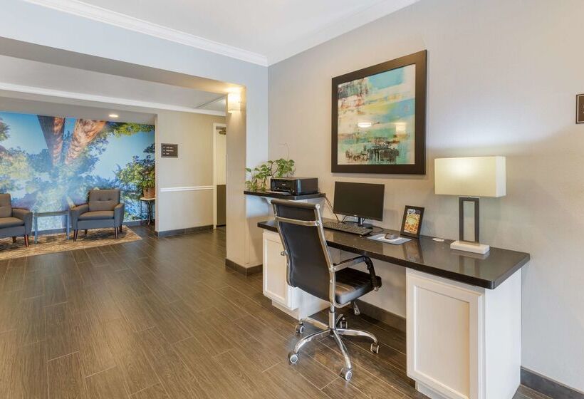 فندق Best Western Visalia