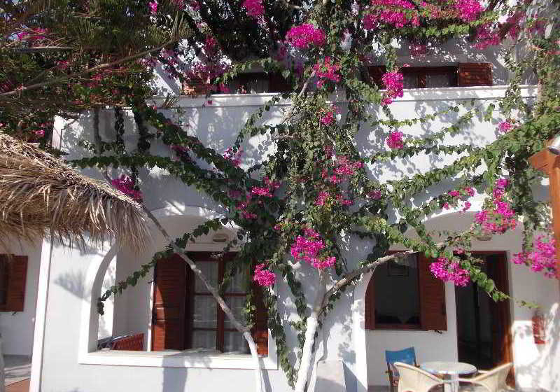 Отель Apart Black Sand