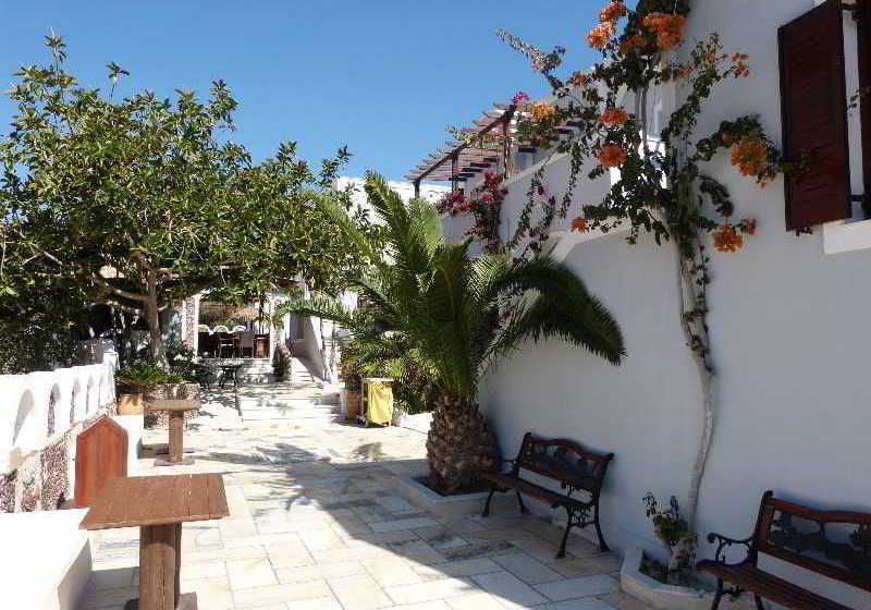 Отель Apart Black Sand