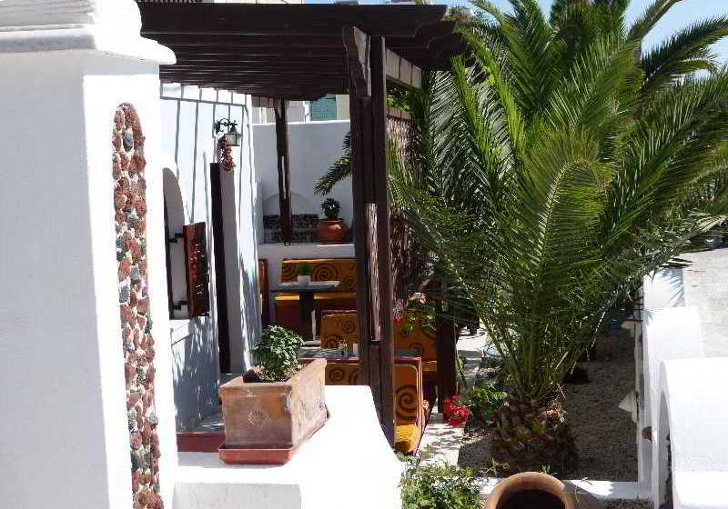 Отель Apart Black Sand