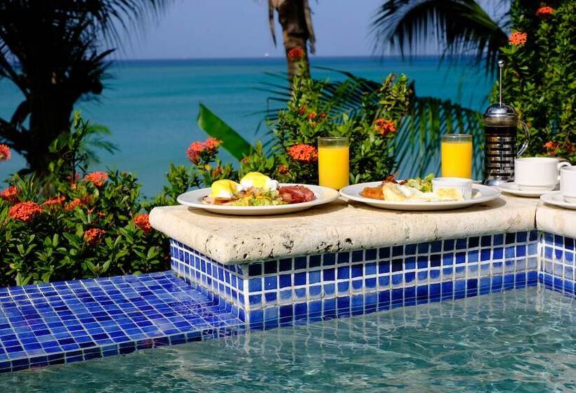 هتل Calabash Cove Resort And Spa   Adults Only
