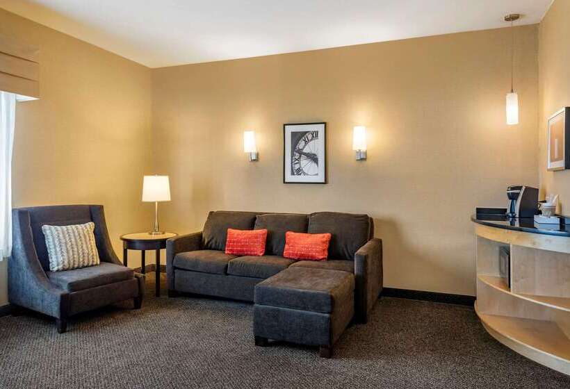 Cambria Hotel Columbus   Polaris