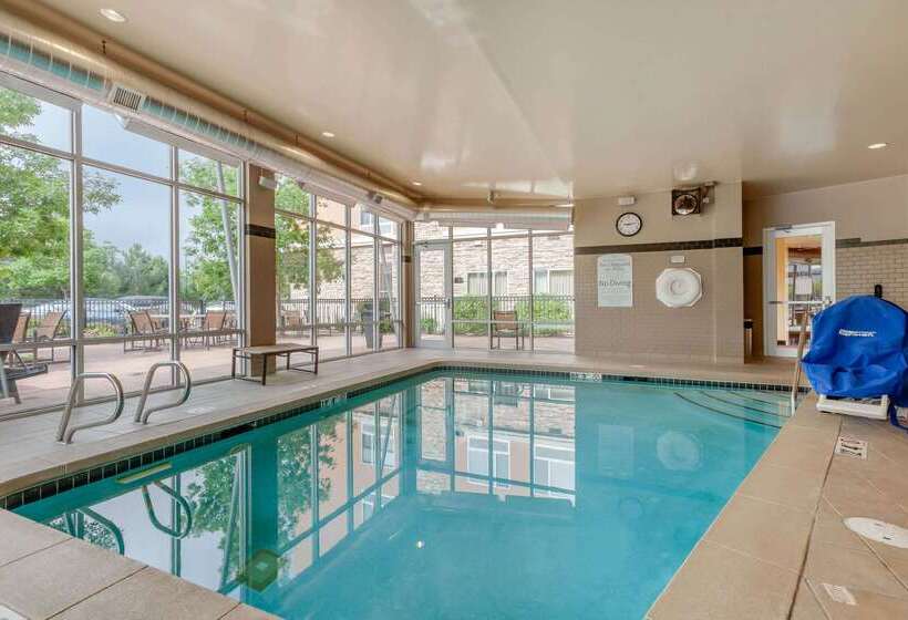 Cambria Hotel Denver International Airport