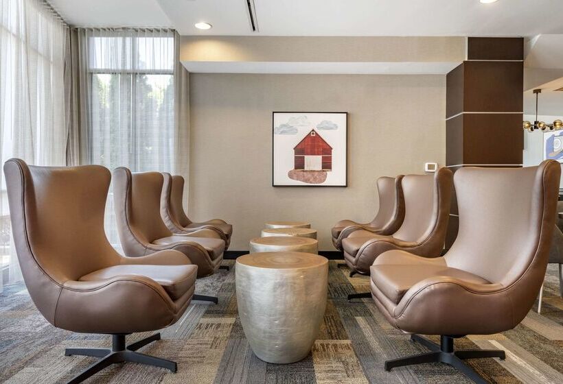 Cambria Hotel Madison East