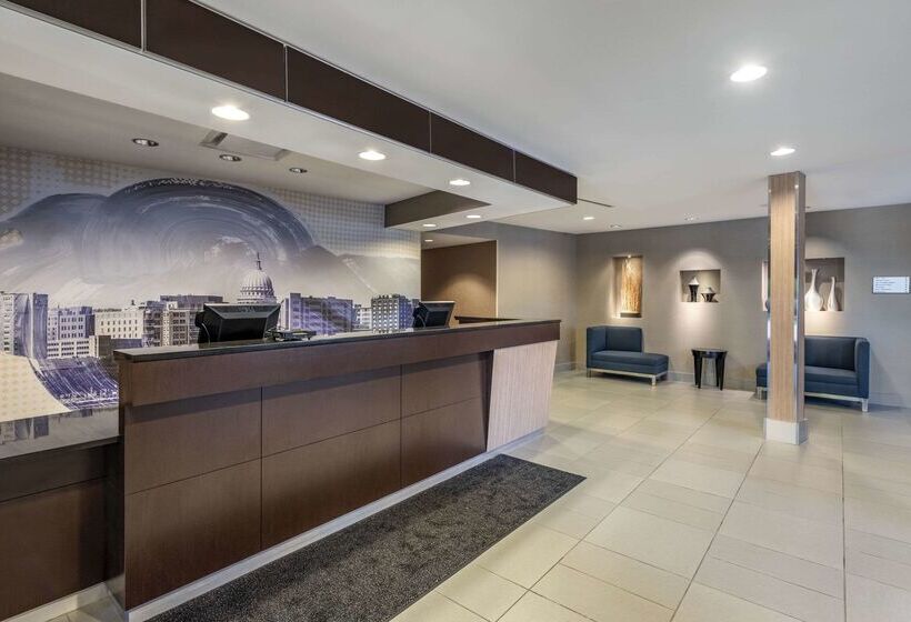 Cambria Hotel Madison East